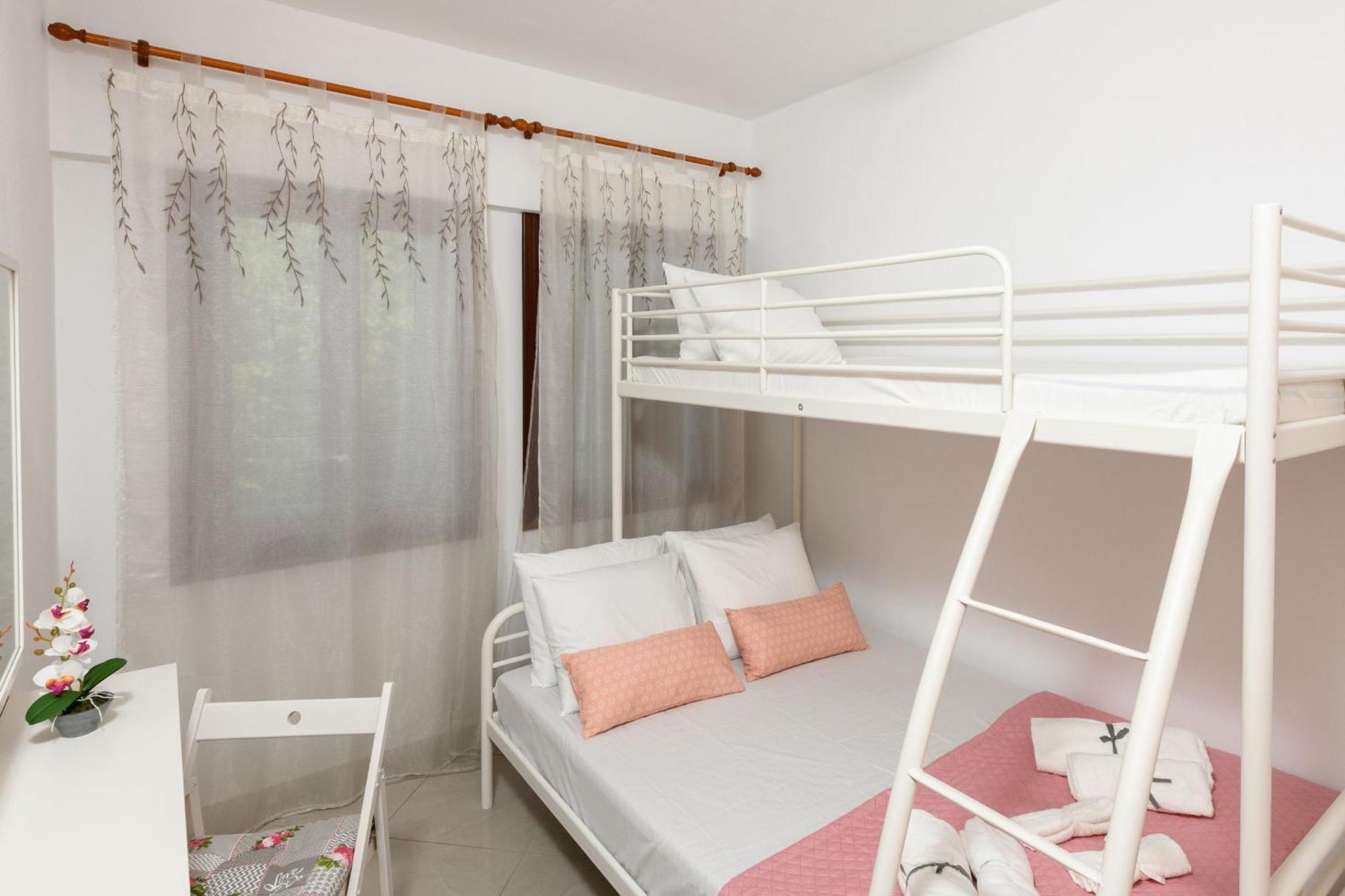 Whitegold Apartments Panagia Panagia  Room photo